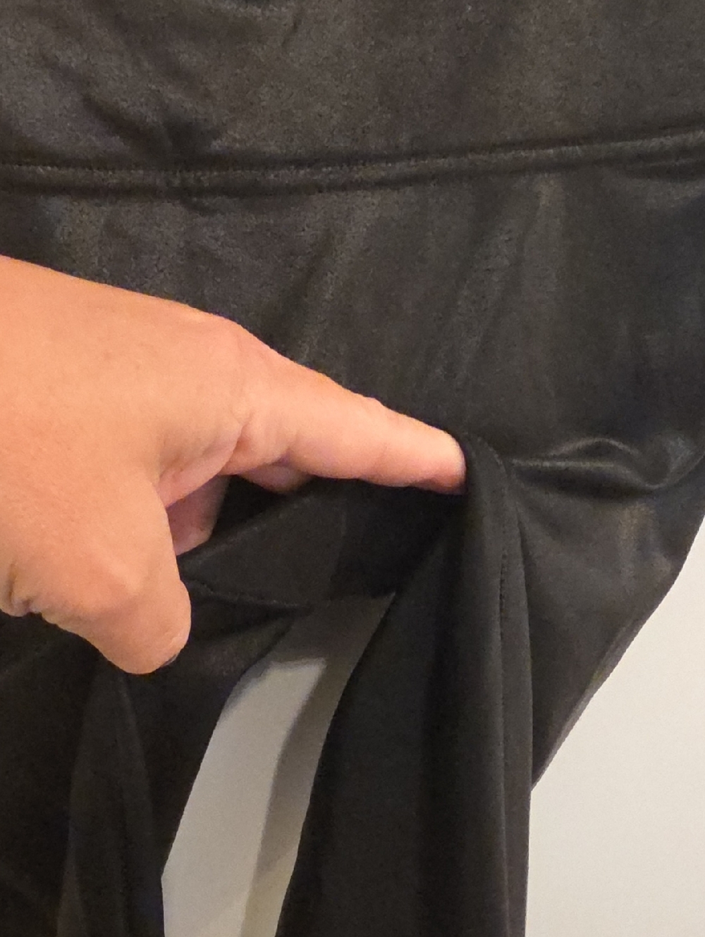 Spanx Metallic  Leggings - Picture 3 of 6